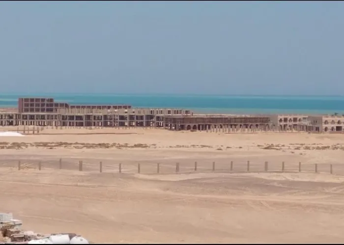 Teba View T93 شقة *